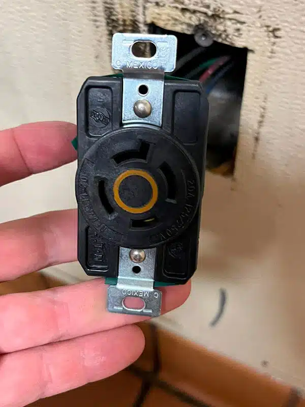 Electrician in Hermantown, MN